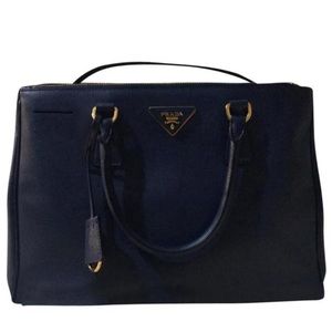 Prada lux saffiano tote